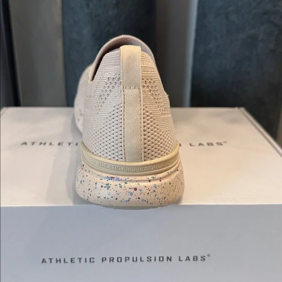 APL Women's Sneakers in Cream - Picture 4 of 8